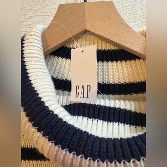 Gap 24/7 Split Hem Striped Turtleneck Sweater, NWT, Size XL in Cream and Navy - Picture 7 of 14